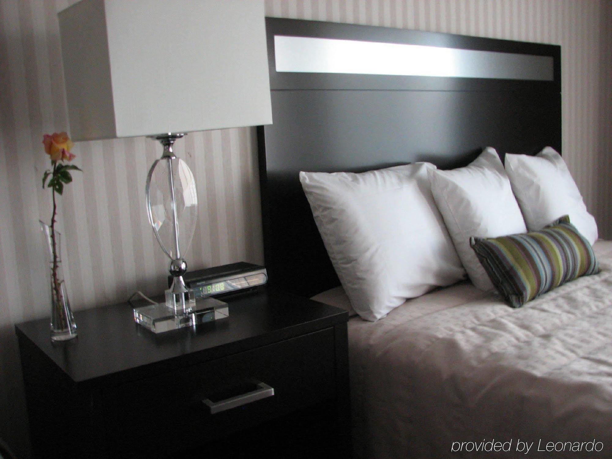 Parkside Inn Bridgeview Mackinaw City Buitenkant foto